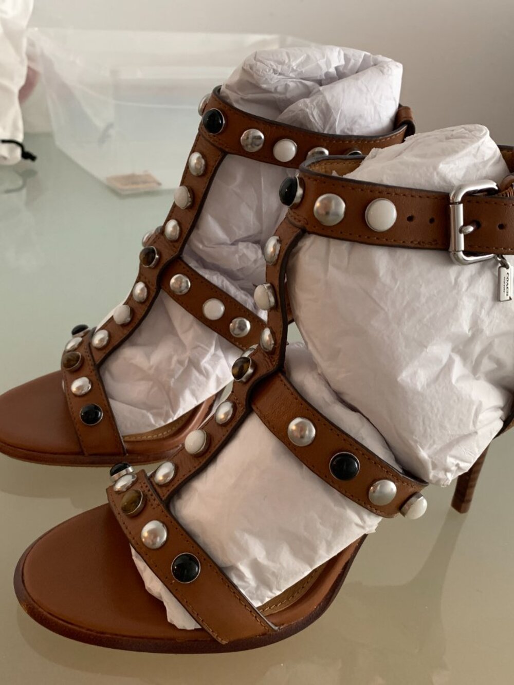 BNWT Coach Isabel Leather Camel Brown Studded Stiletto Strappy Heels Sandals US6
